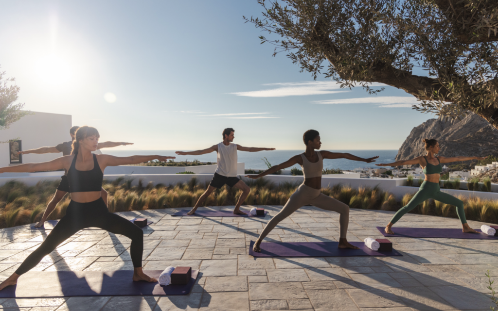 Santorini 2025 yoga sandblu