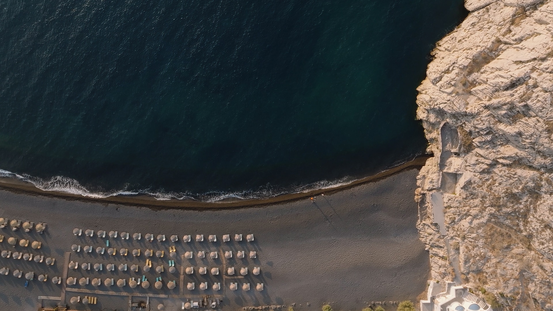 Sandblu resort gallery l 0048 Aerial Beach Photo 2