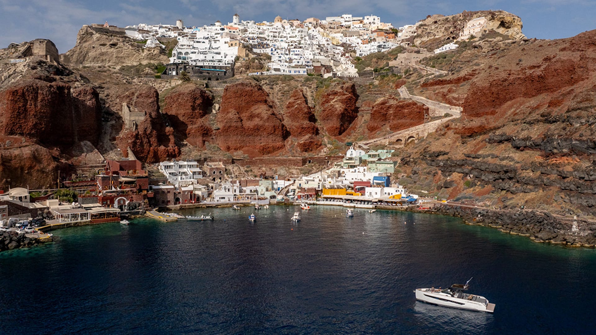 Sandblu santorini gallery l 0006 sandblu santorini gallery 0006 134 0382 D sandblu gfakaros 20240514 16