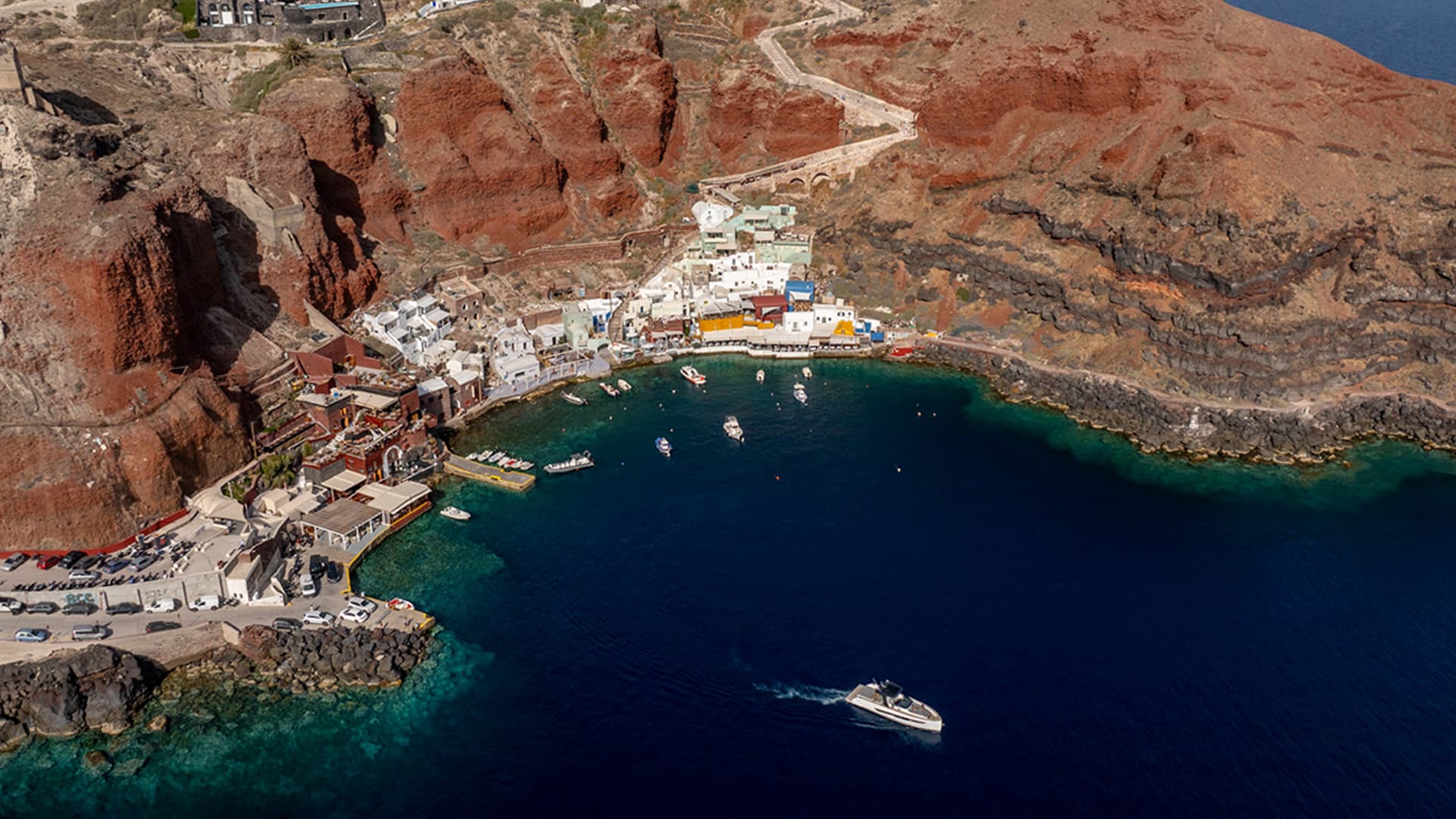 Sandblu santorini gallery l 0007 sandblu santorini gallery 0005 138 0413 D sandblu gfakaros 20240514 16