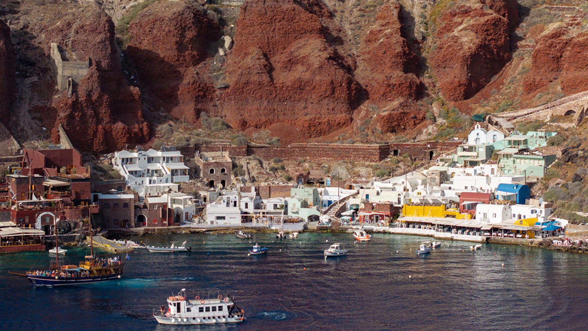 Sandblu santorini gallery l 0008 sandblu santorini gallery 0004 142 0443 D sandblu gfakaros 20240514 16