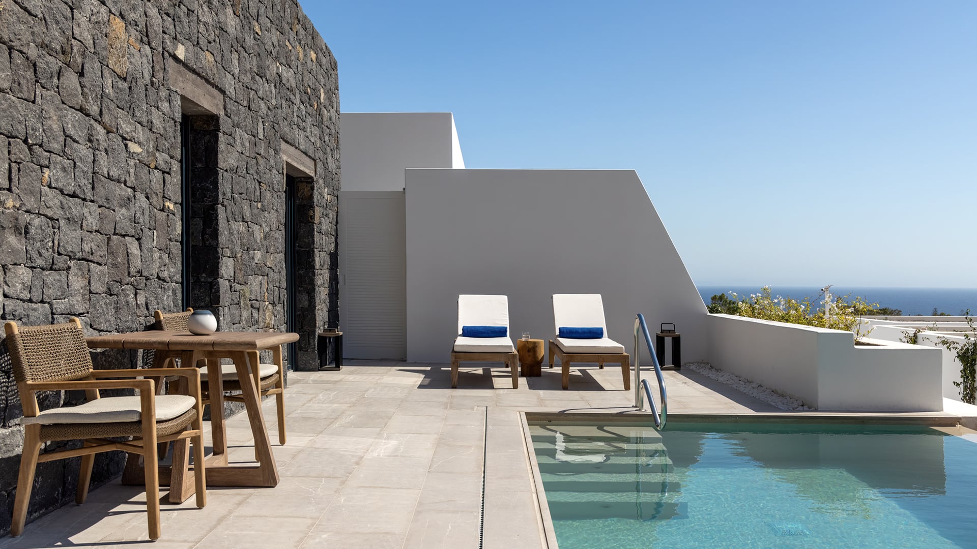 Sandblu suites gallery l 0009 Premium Sea View Suite with Pool 2