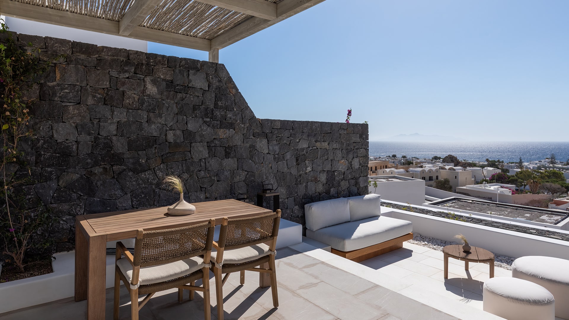 Sandblu suites gallery l 0014 Deluxe Resort Suite Outdoor Terrace 2